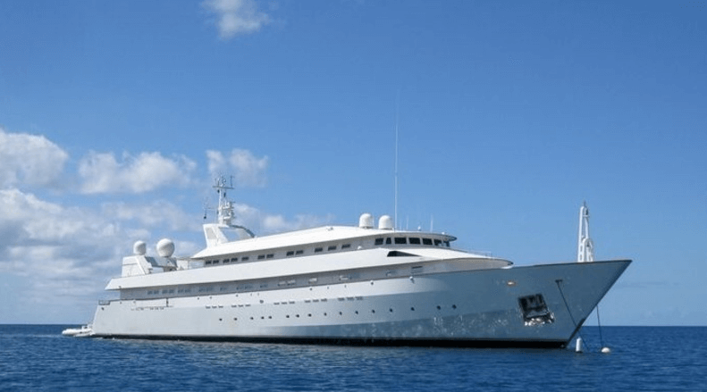 ADAMAS V Yacht • Cantieri Nicolini • 1987 • Owner Allesandro Falciai