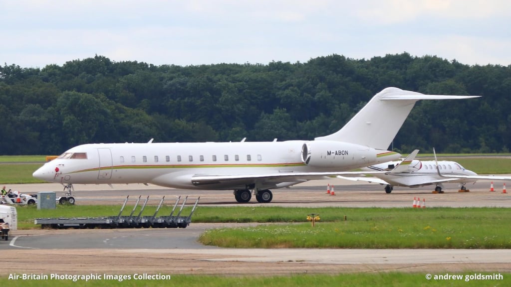 M-ABON Bombardier Global 6000 Пол Коулсон