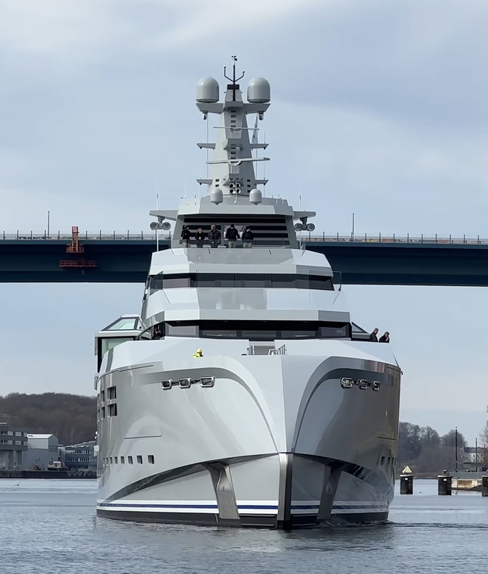 NORN Yacht • Lurssen • 2023 • Владелец Чарльз Симони