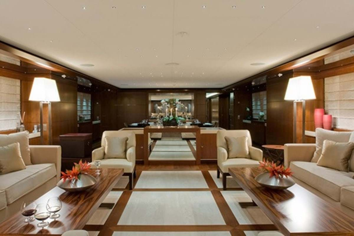 CRN Yacht MARAYA Intérieur