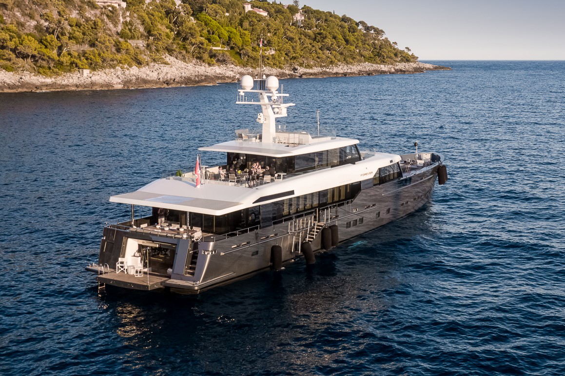 FOREVER Yacht • Logica Yachts • 2014 • Propriétaire Jakob Mähren