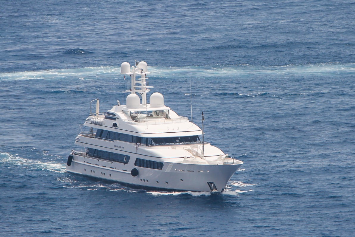 HURRICANE RUN Yacht • Feadship • 2009 • المالك مايكل تابور