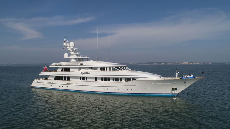 MARY A Yacht • Feadship • 2005 • Propriétaire Thomas O'Malley