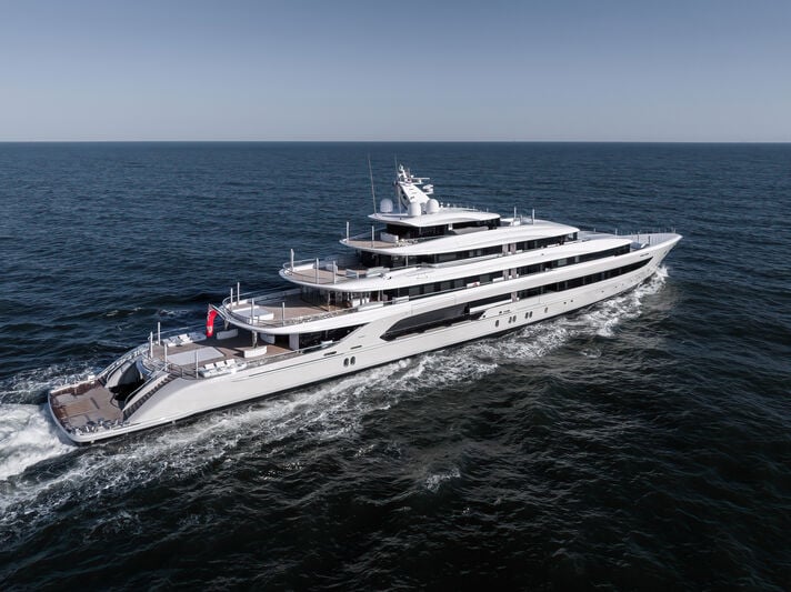 H3 Yacht • Oceanco • 2000 • مالكه وليد إبراهيم