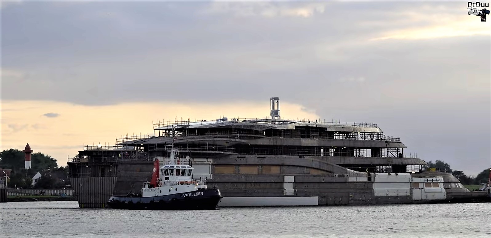 Profondo blu Yacht Project Lurssen 13784