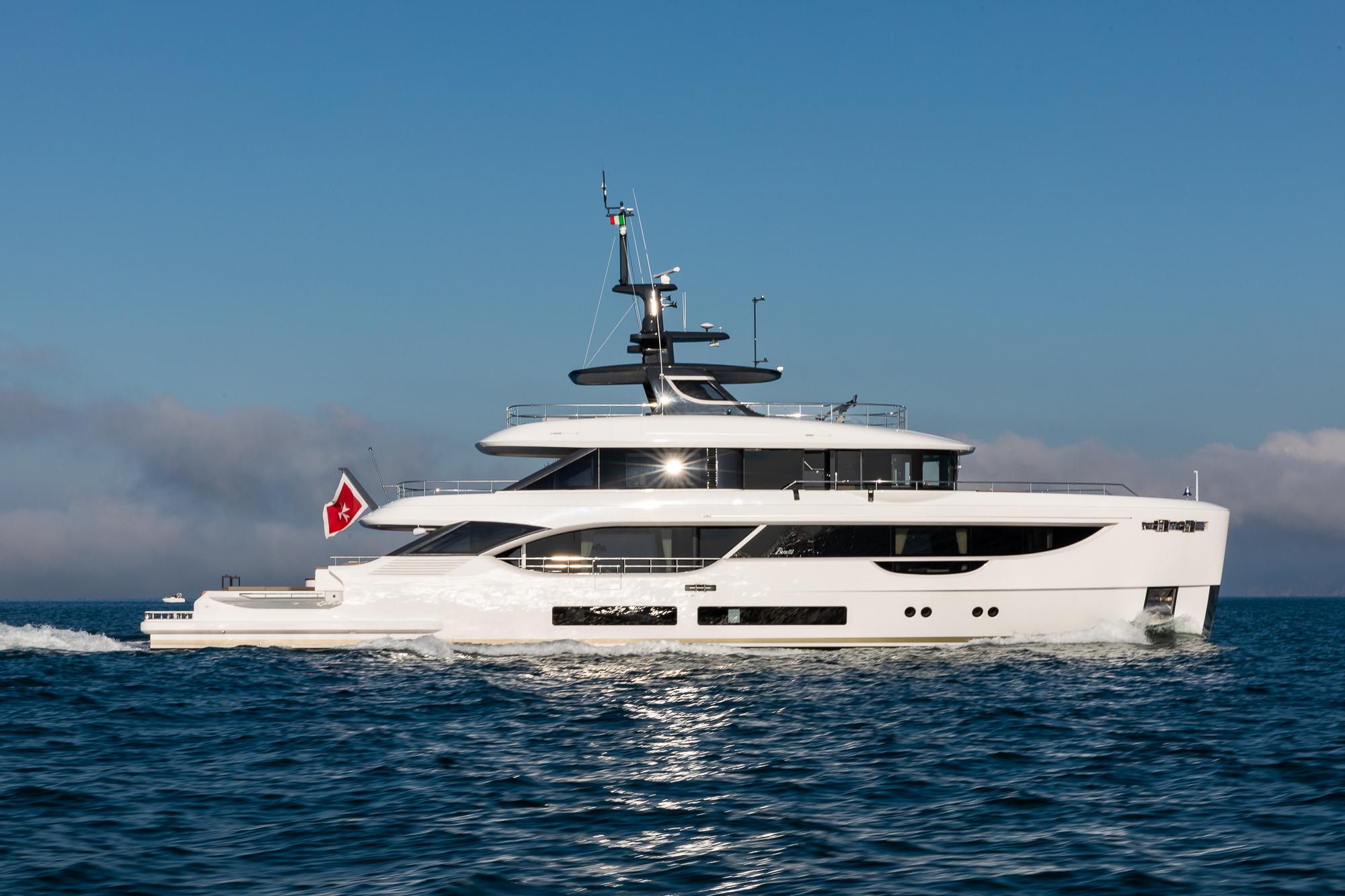 Unbekannte Yacht • Benetti • 2020 • Besitzer Zlatan Ibrahimovic