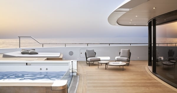 San Lorenzo yacht Rose D’Or interior 