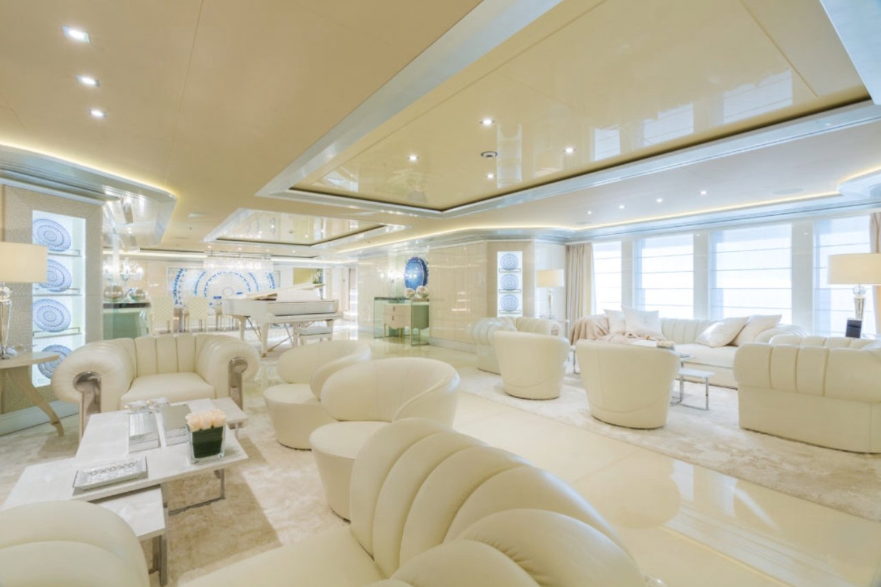 Interno dello yacht Lurssen Lady Lara