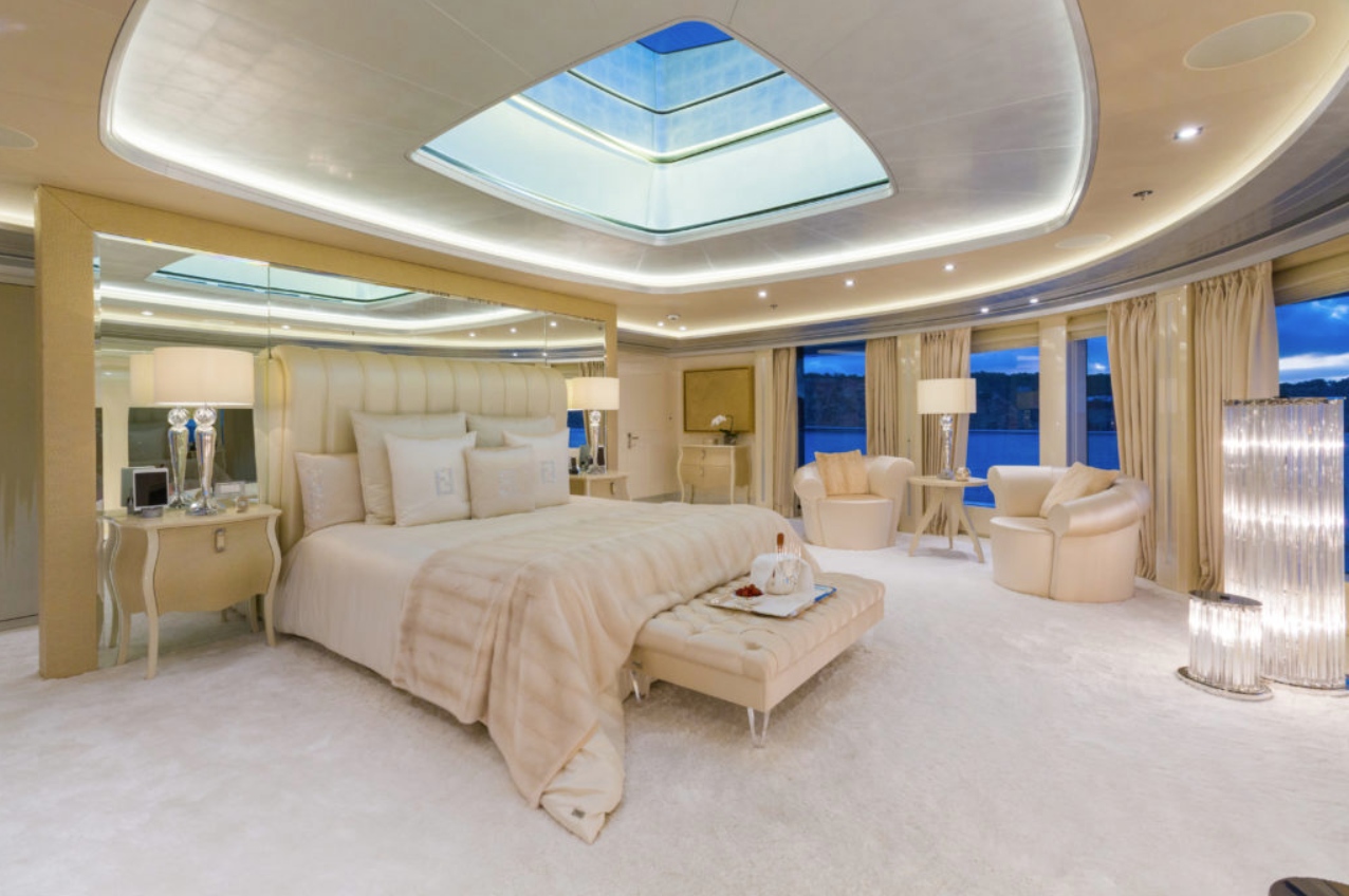 Interior del yate Lurssen Lady Lara