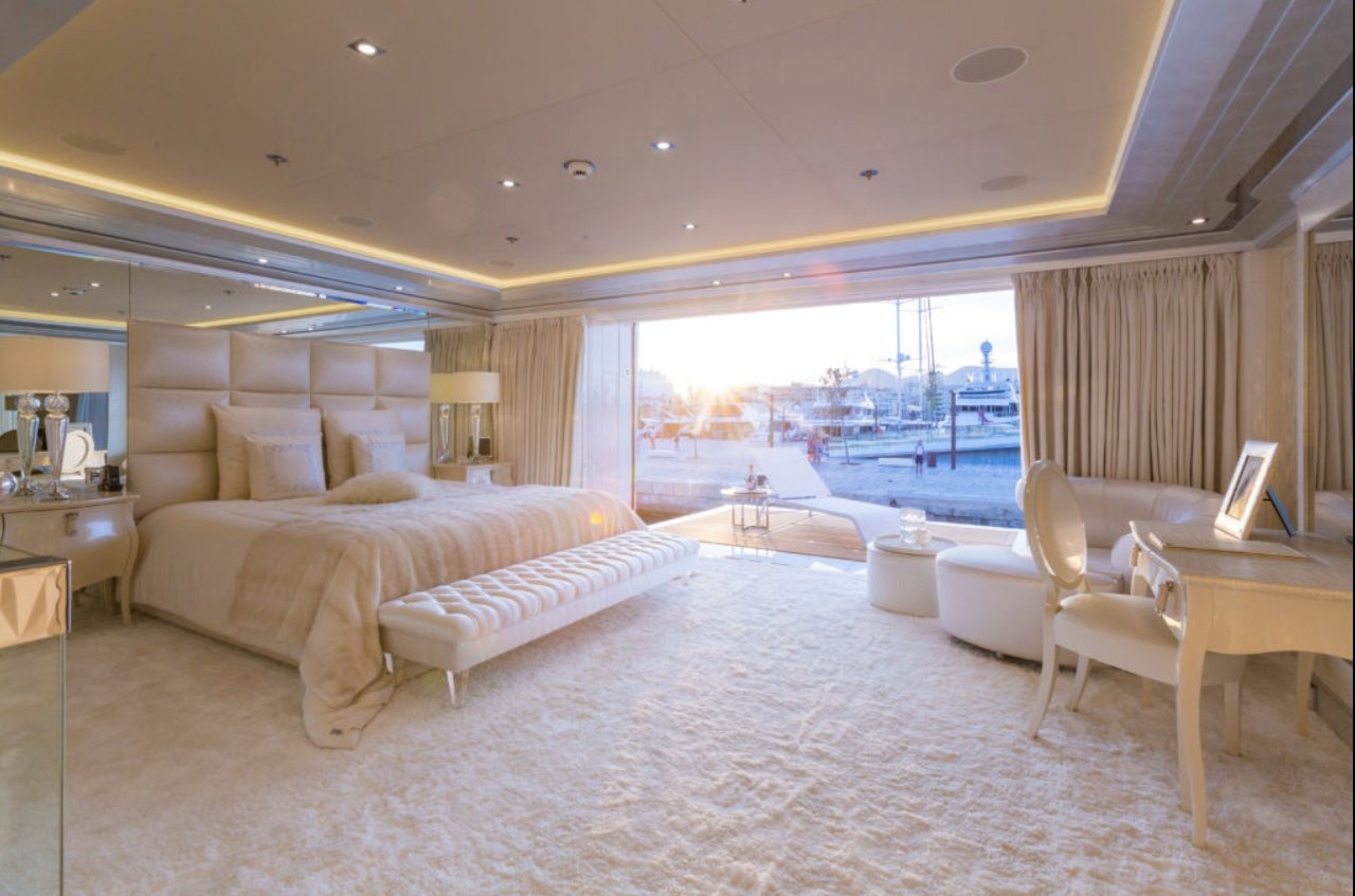 Intérieur du yacht Lurssen Lady Lara