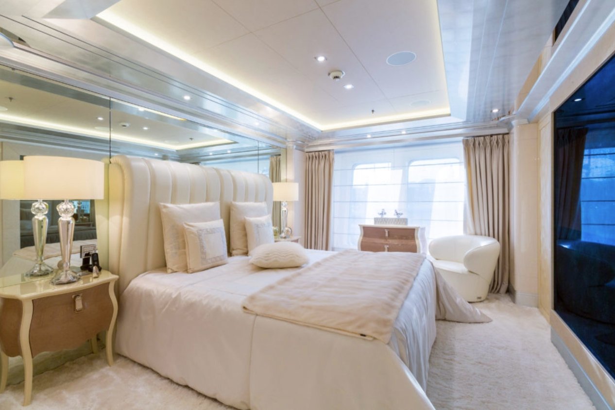 Interior del yate Lurssen Lady Lara