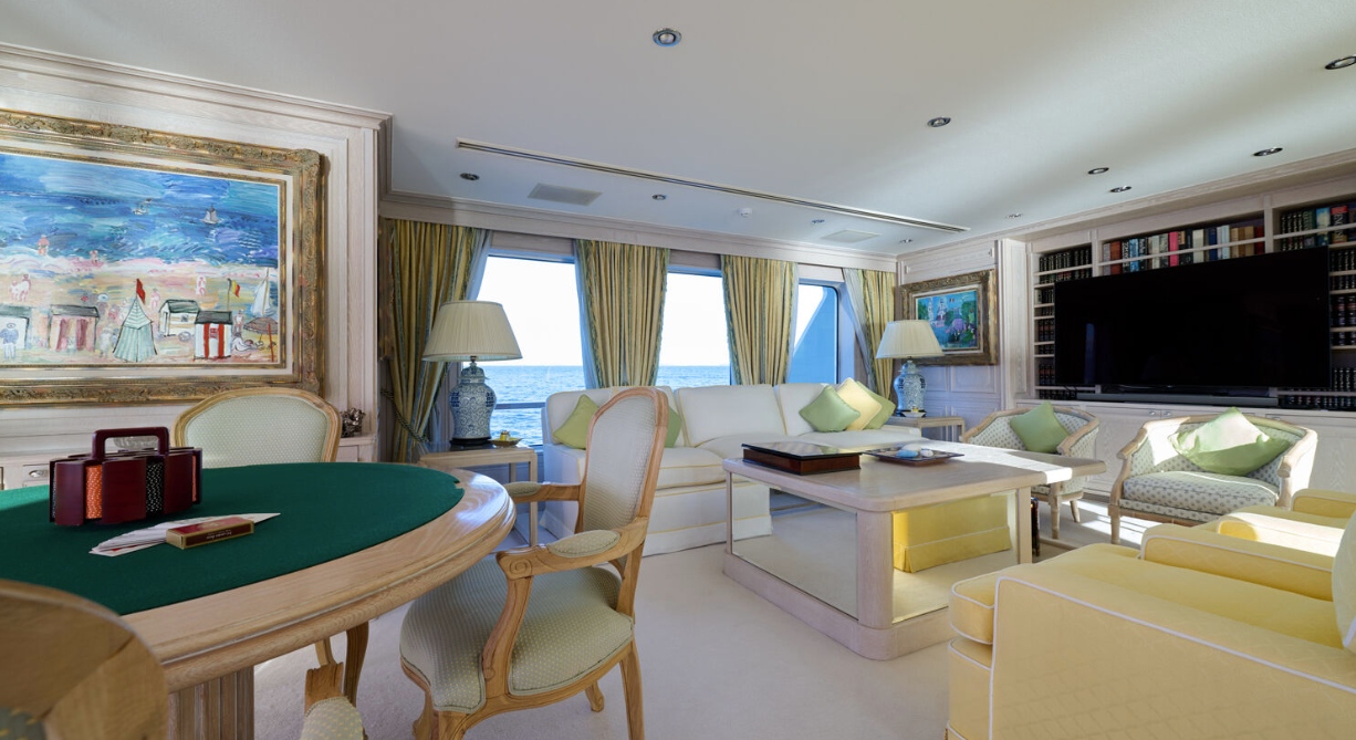 yacht LADY BEATRICE interior