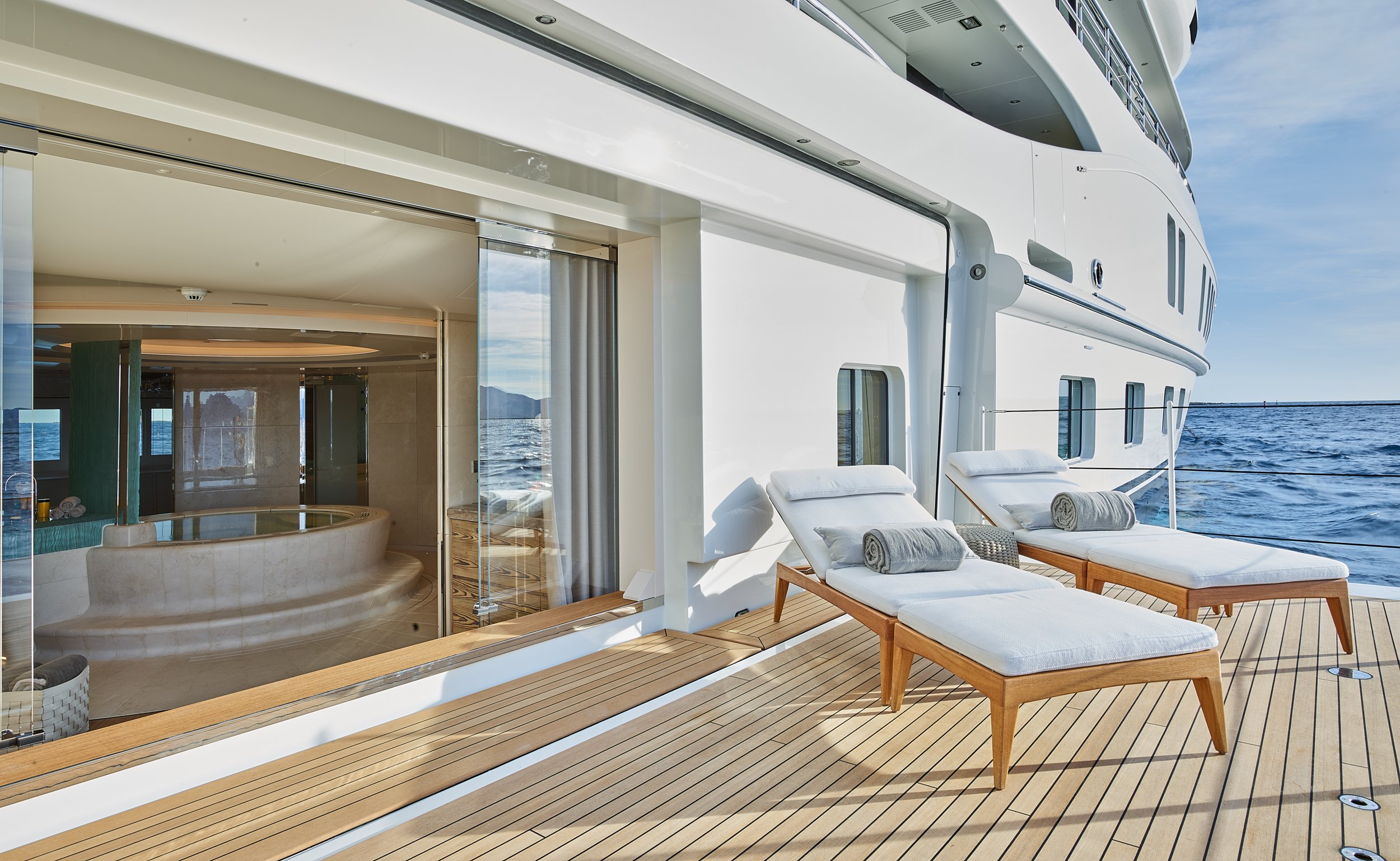 Amels nouvel intérieur de yacht secret