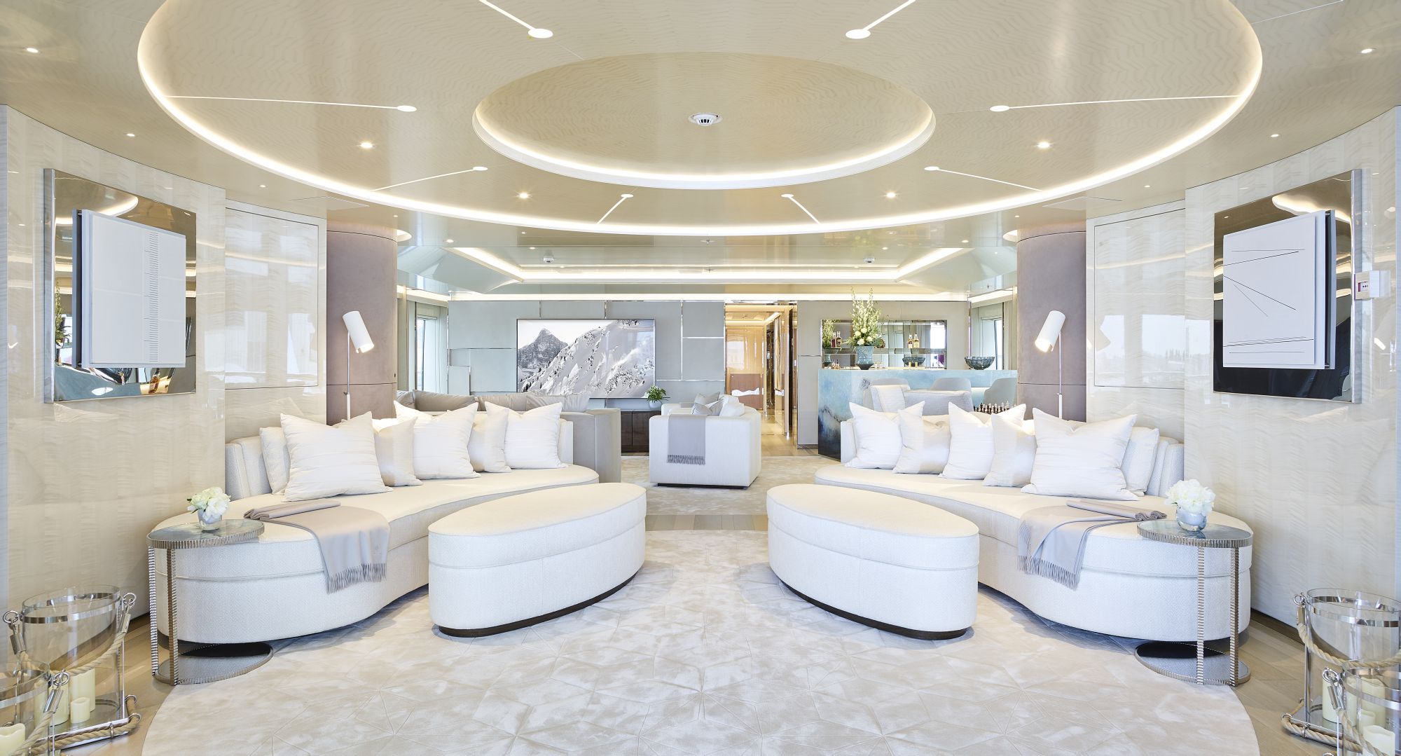 Amels nouvel intérieur de yacht secret