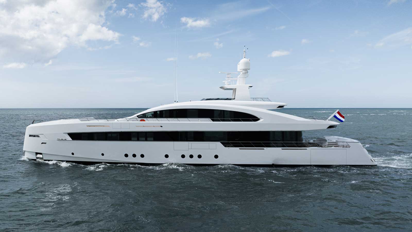 MILELE Yacht • Hakvoort • 2023 • Propriétaire