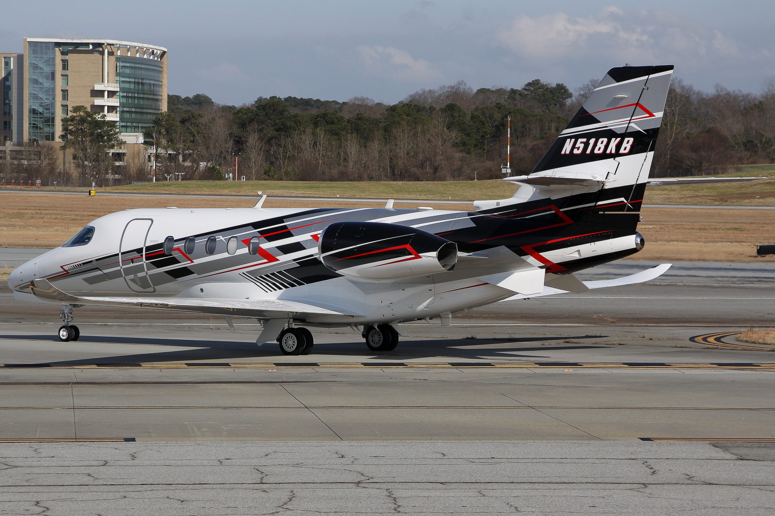 N518KB • Cessna 680 • eigenaar Kyle Busch