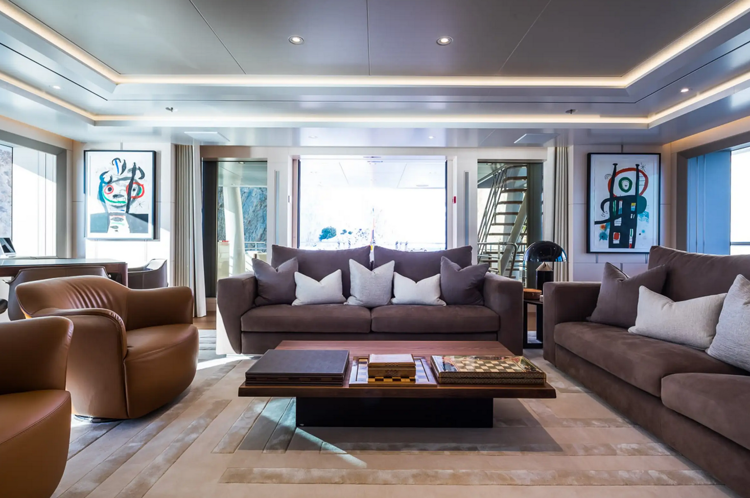Interior del yate Amels Stella M