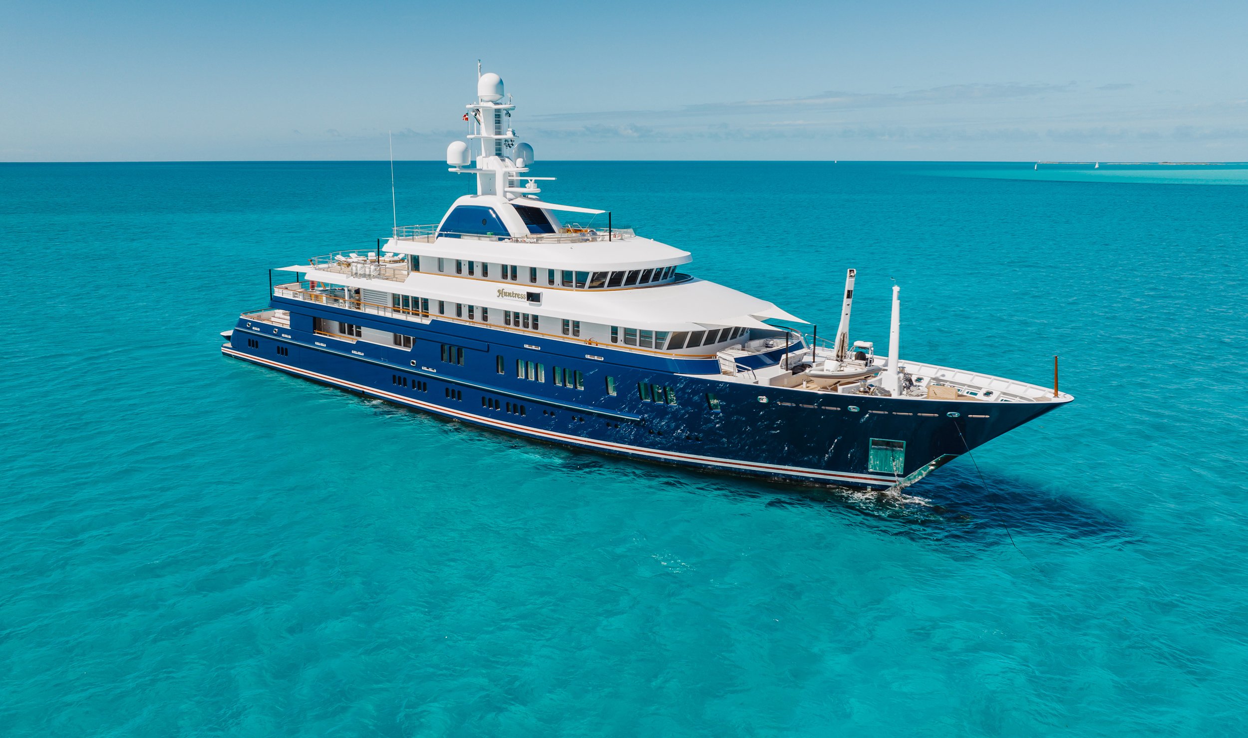 يخت HUNTRESS • Lurssen • 2009 • المالك جورج أرجوروس