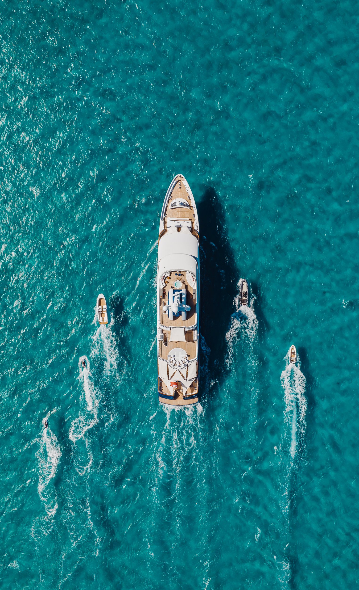 يخت HUNTRESS • Lurssen • 2009 • المالك جورج أرجوروس