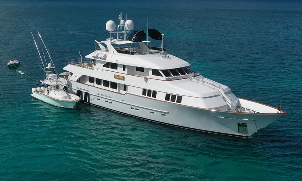 MAMAMIA Yacht • Burger • 2007 • Owner US millionaire