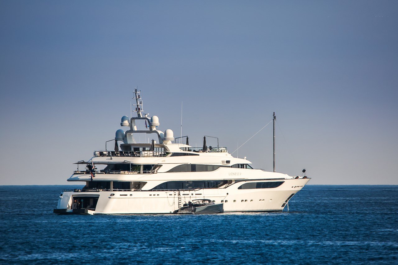 يخت LIONESS V • Benetti • 2006 • مالك الولايات المتحدة