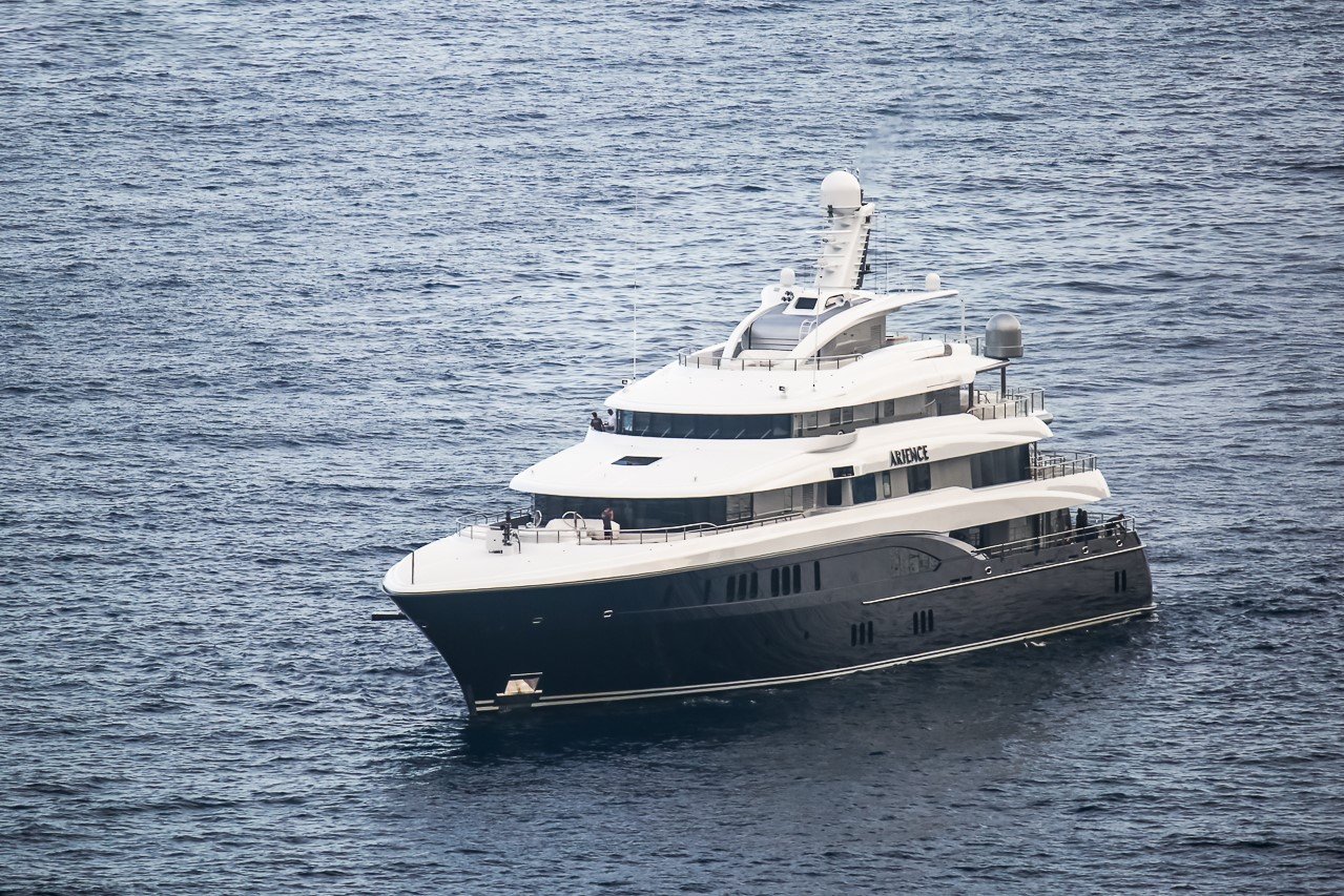 ARIENCE Yacht • Abeking Rasmussen • 2012 • Proprietario Bill Miller