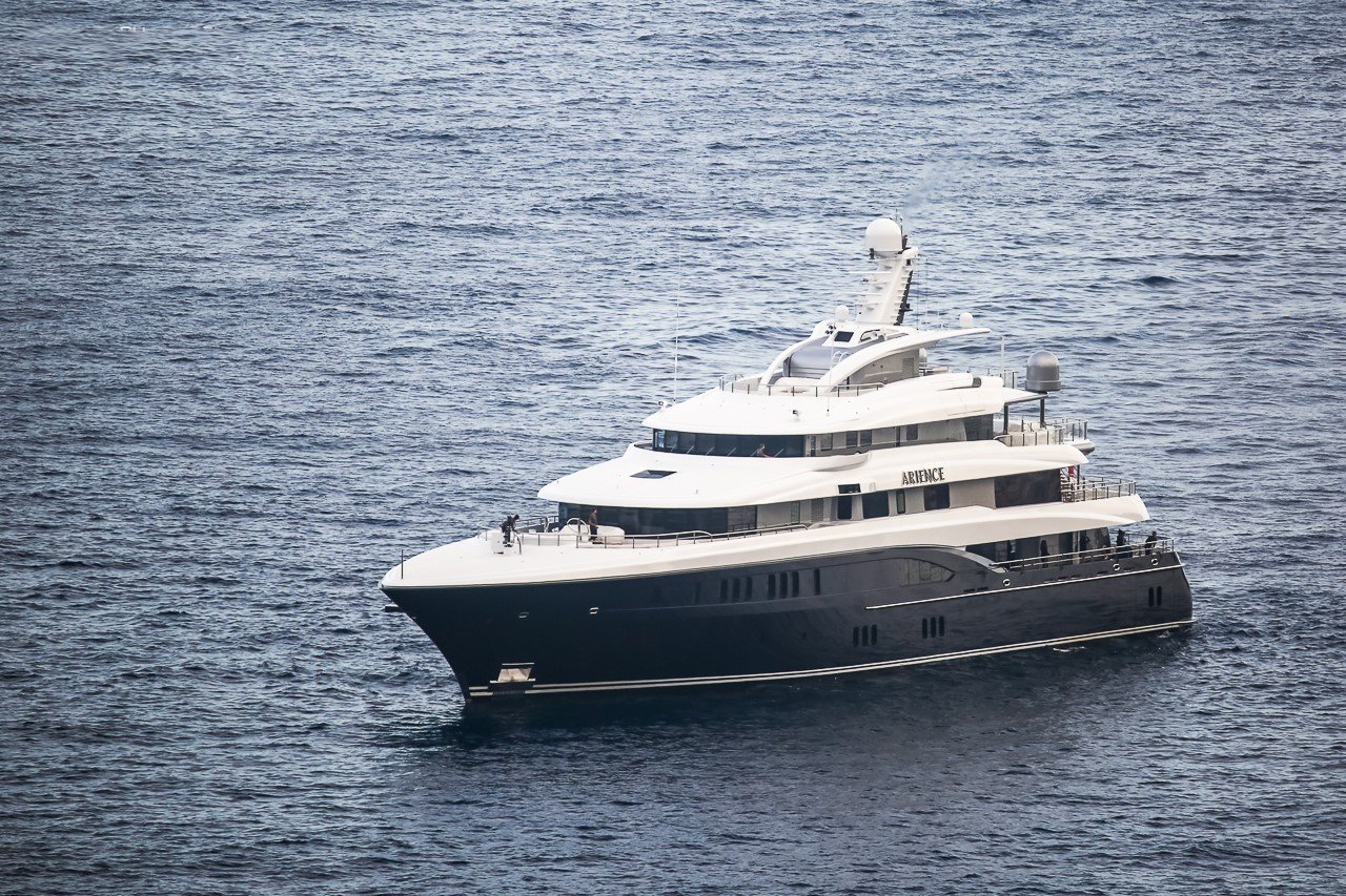 ARIENCE Yacht • Abeking Rasmussen • 2012 • Proprietario Bill Miller