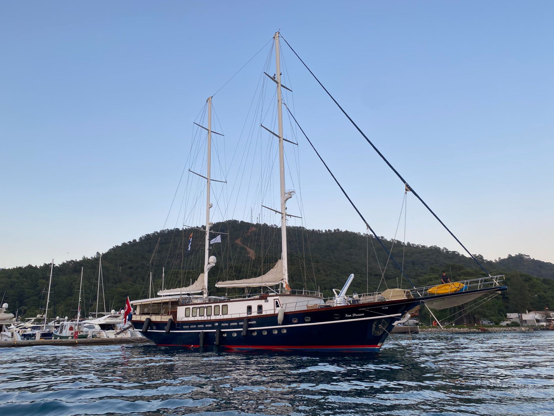 SY SEA DREAM yacht • Aegean Yachts • 2005 • Owner Burhan Deval