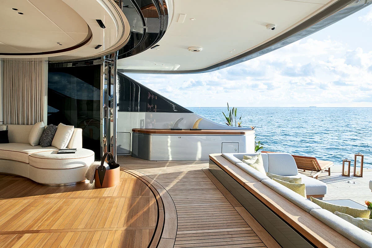 Yate Benetti Oasis PHOENIX Interior