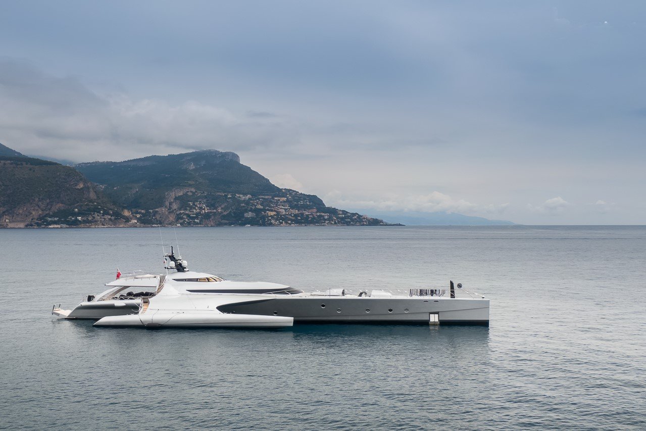 GALAXY OF HAPINESS Yacht • Latitude • 2016 • Owner God Nisanov