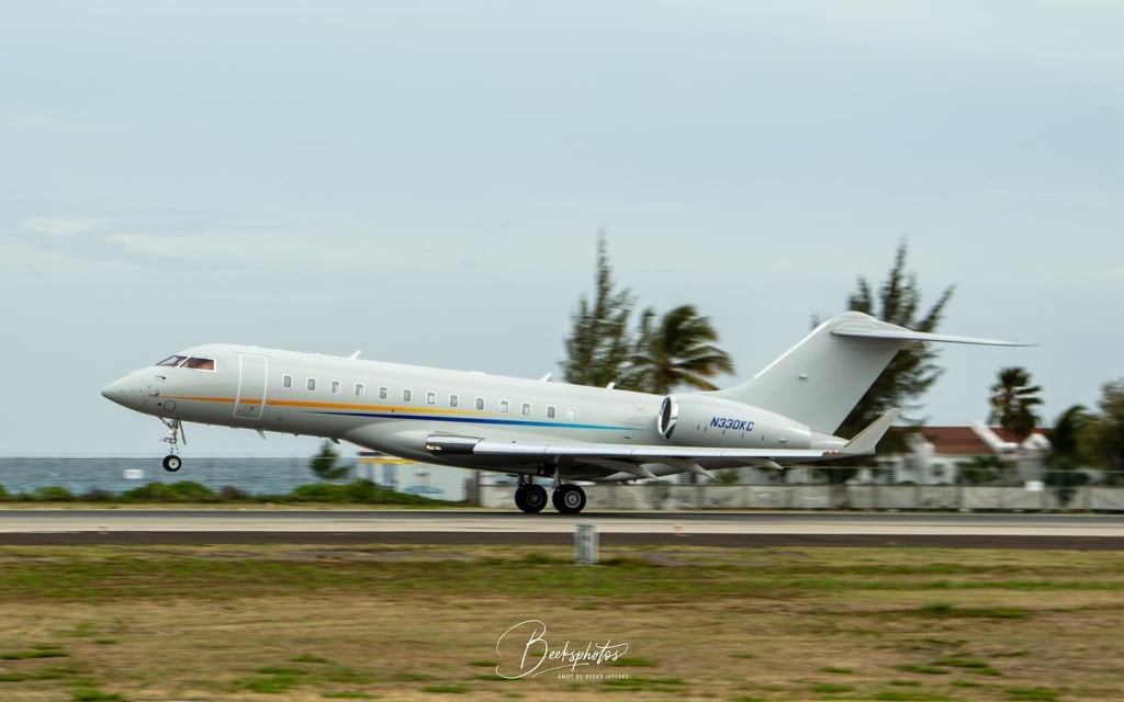 N330KC Global 6000 Midfirst bank Jeff Records proprietario 