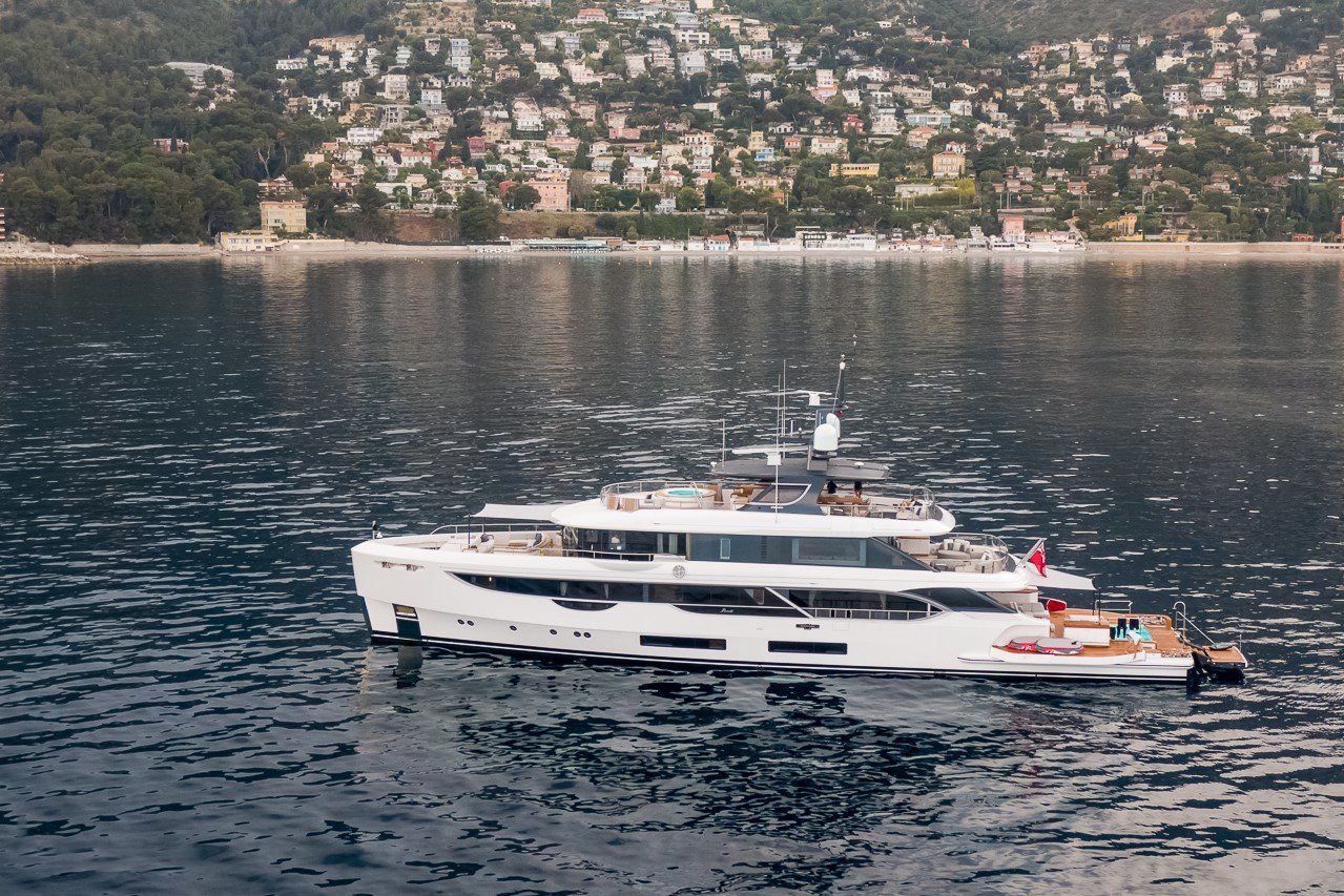 PHOENIX Yacht • Benetti • 2021 • Eigenaar Ka Chun Michael Wong