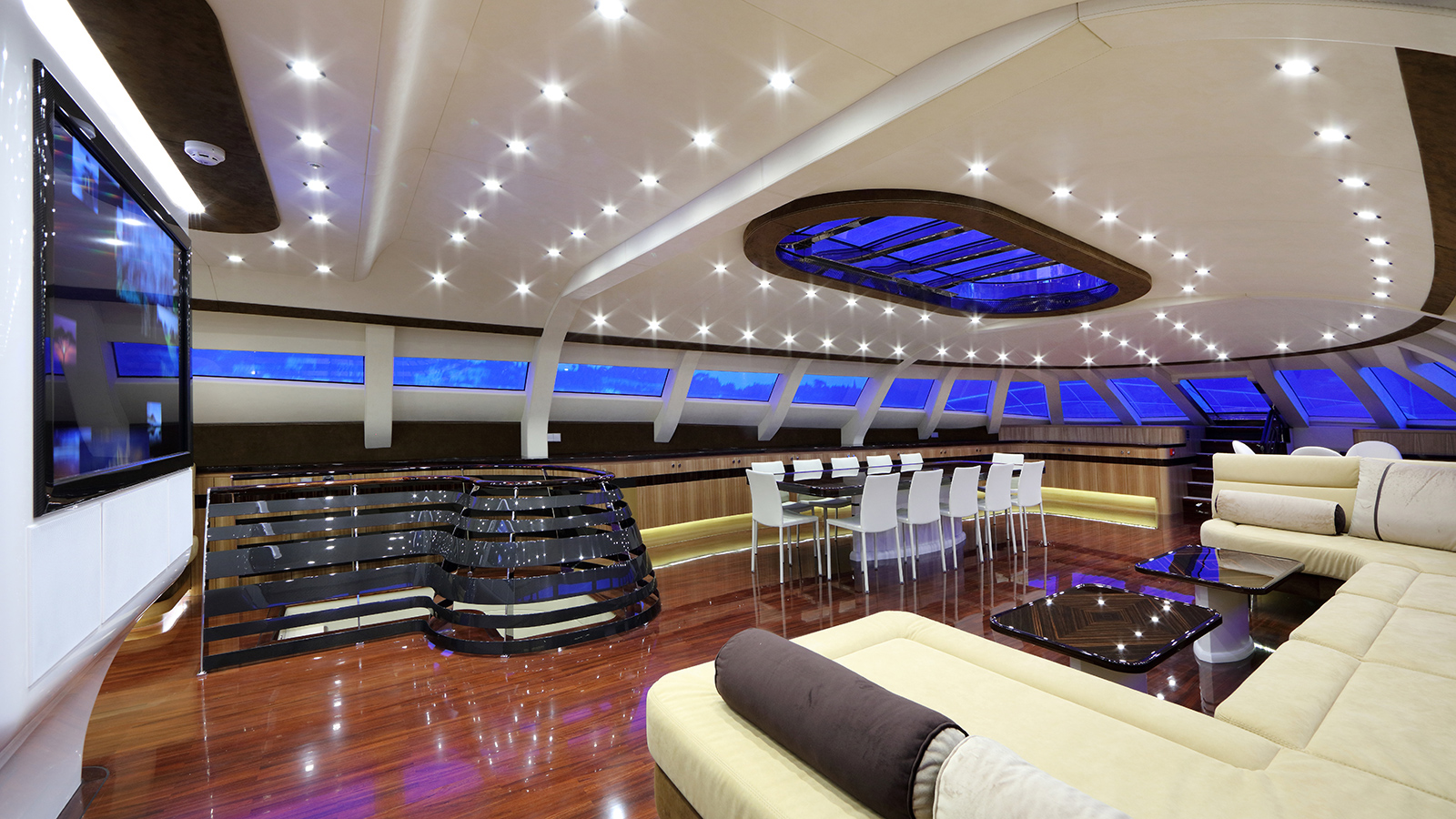 Yacht Galaxy of Happiness Interior