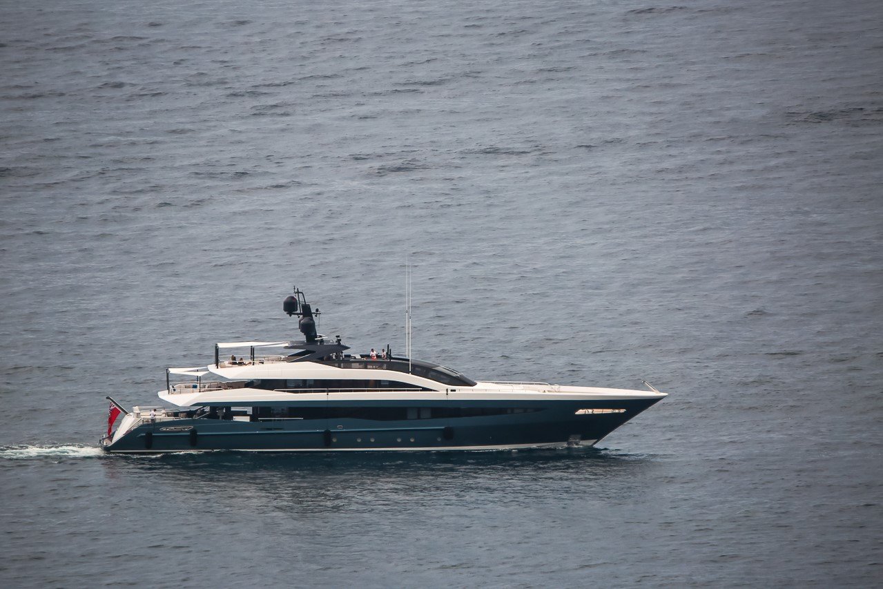 Yate IRISHA • Heesen • 2018 • Propietario millonario turco
